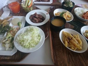 清里のランチバイキング